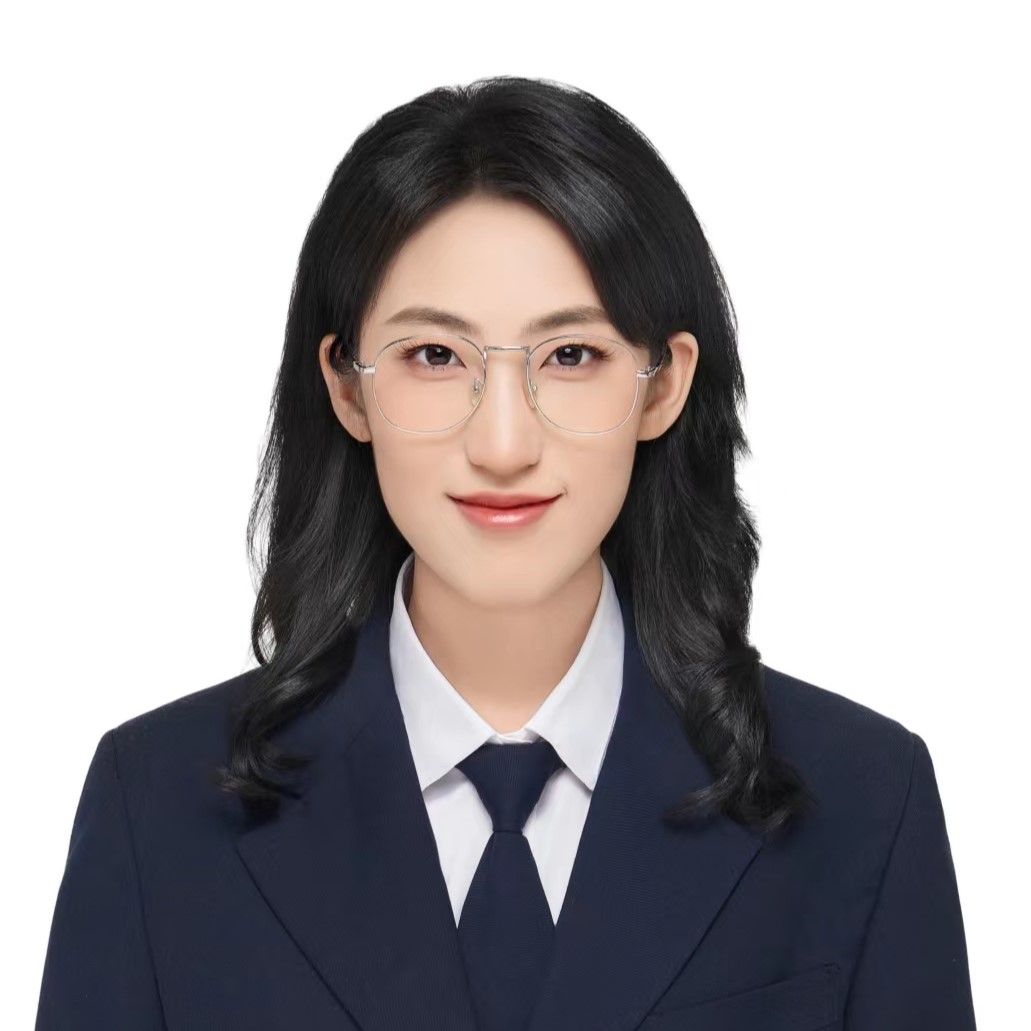 Photo of Yiqing Zhu